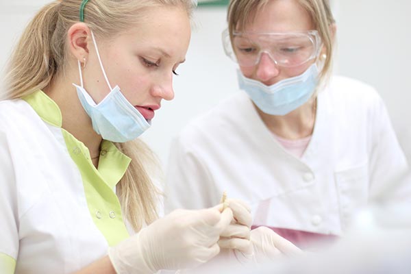How Does One Become a General Dentist from Austin Lakes Dentistry: Scott T Gordon DDS in Austin, TX